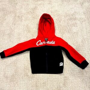 Roots Canada 🇨🇦 Sweatshirt 5T